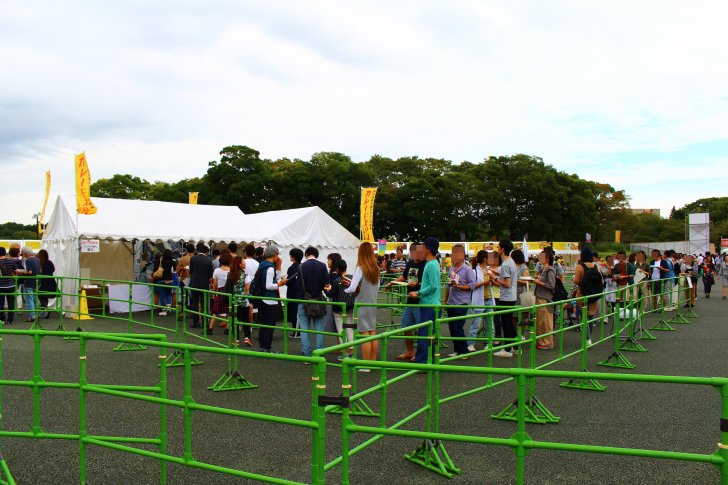 ライスブースの大行列