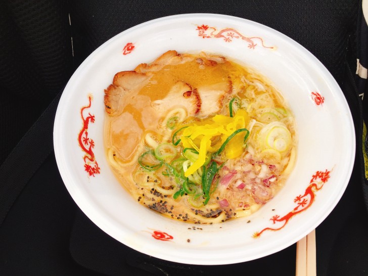 濃厚鶏白湯味噌~炙り焼豚盛り~