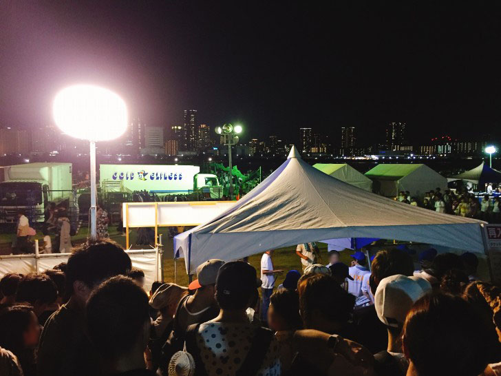 規制中 レフトスタンド